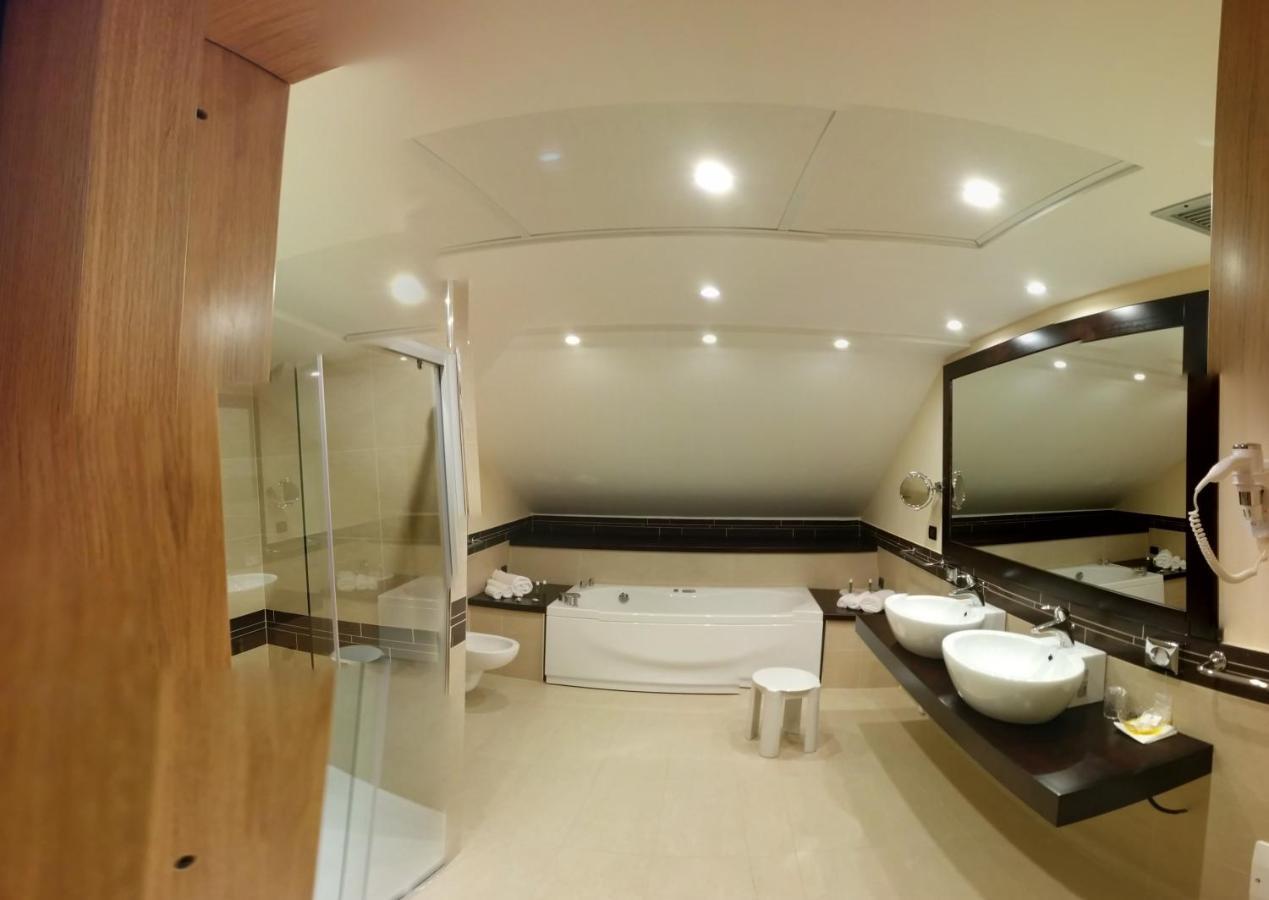 Uliveto Principessa Resort Cittanova  Buitenkant foto