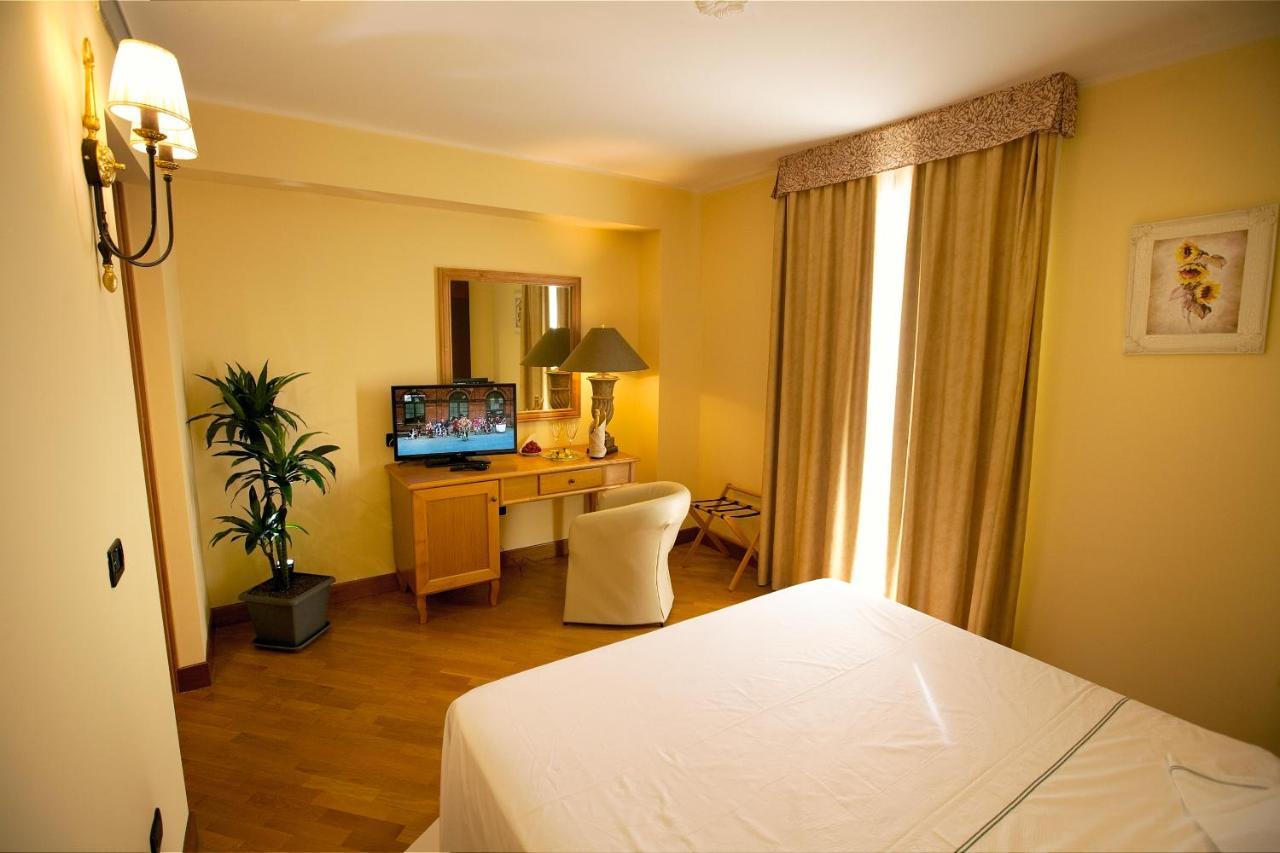 Uliveto Principessa Resort Cittanova  Buitenkant foto