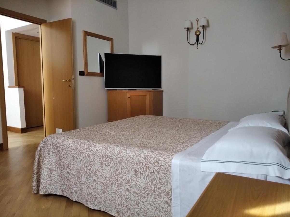 Uliveto Principessa Resort Cittanova  Buitenkant foto