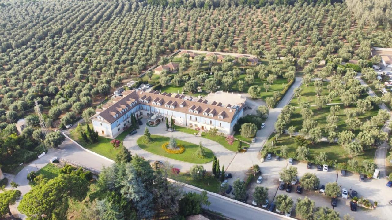 Uliveto Principessa Resort Cittanova  Buitenkant foto